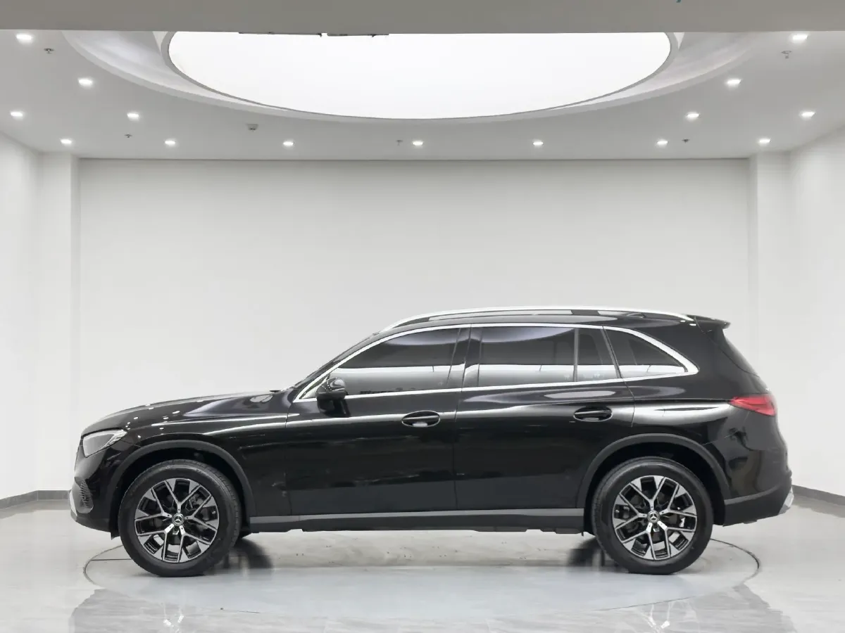2024 Mercedes-Benz GLC Class 2.0T 204HP L4 9AT,autocango,china used car exporter,china ev exporter,chinese used car exporter,chinese used ev exporter