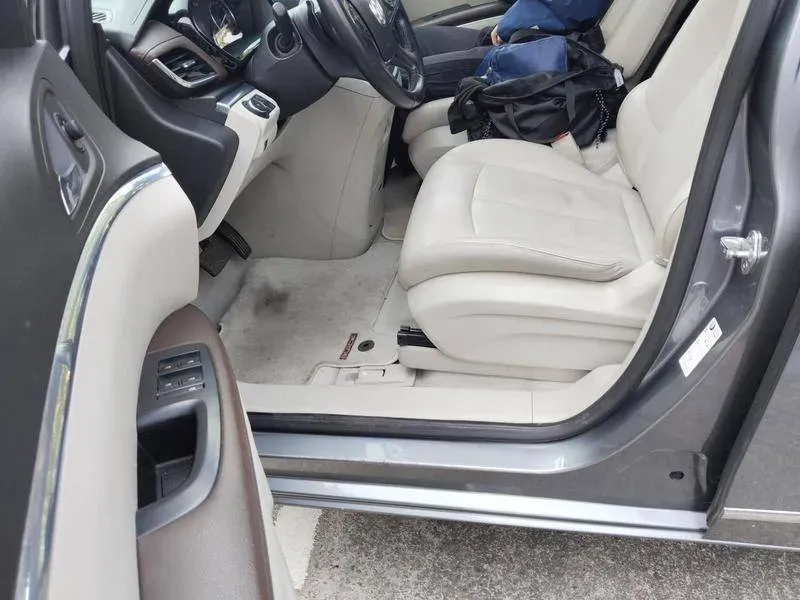 2020 Buick GL8 2.0T 237HP L4 9AT,autocango,china used car exporter,china ev exporter,chinese used car exporter,chinese used ev exporter