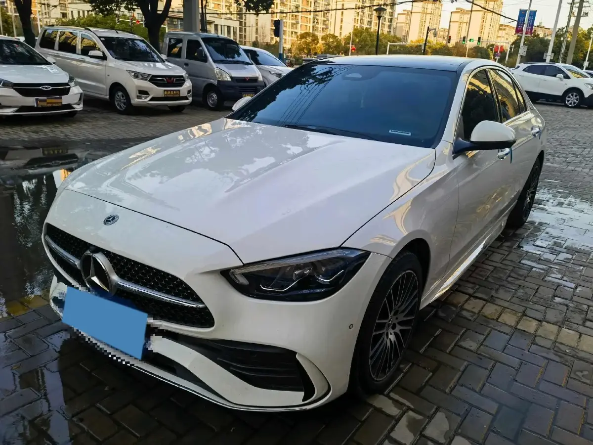 2025 Mercedes-Benz C Class 1.5T 204HP L4 9AT