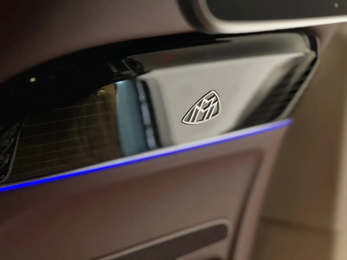 2025 Mercedes-Benz Maybach GLS 3.0T 381HP L6 9AT,autocango,china used car exporter,china ev exporter,chinese used car exporter,chinese used ev exporter