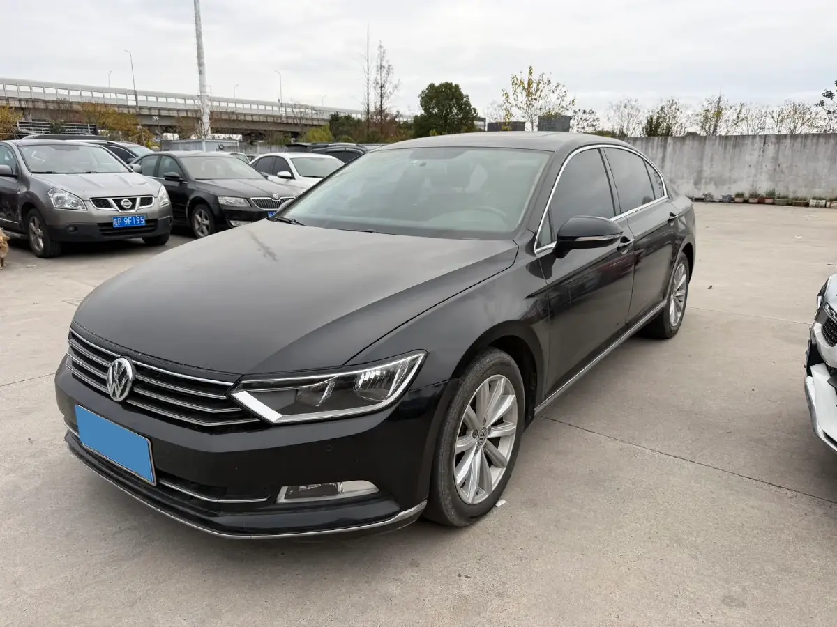 2018 Volkswagen Magotan 1.8T 180HP L4 7DCT