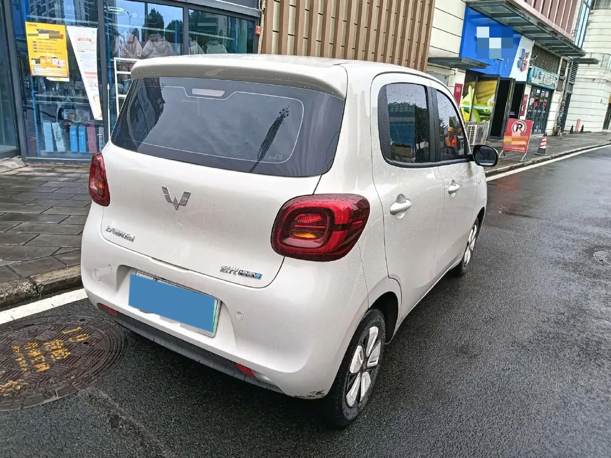 2025 WuLing HongGuang MINI EV BEV 16.2KWH,autocango,china used car exporter,china ev exporter,chinese used car exporter,chinese used ev exporter