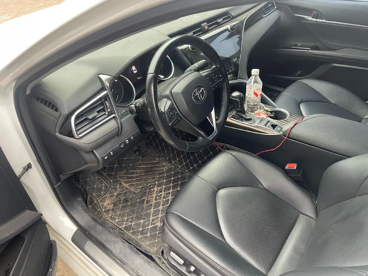 2019 Toyota Camry 2.5L 209HP L4 8AT,autocango,china used car exporter,china ev exporter,chinese used car exporter,chinese used ev exporter