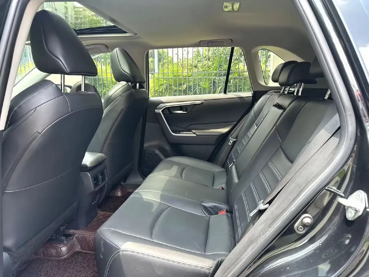 2020 Toyota Wildlander 2.0L 171HP L4 CVT,autocango,china used car exporter,china ev exporter,chinese used car exporter,chinese used ev exporter