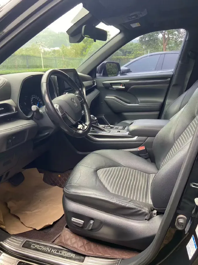 2021 Toyota Crown Kluger 2.5L 192HP L4 E-CVT Hybrid,autocango,china used car exporter,china ev exporter,chinese used car exporter,chinese used ev exporter