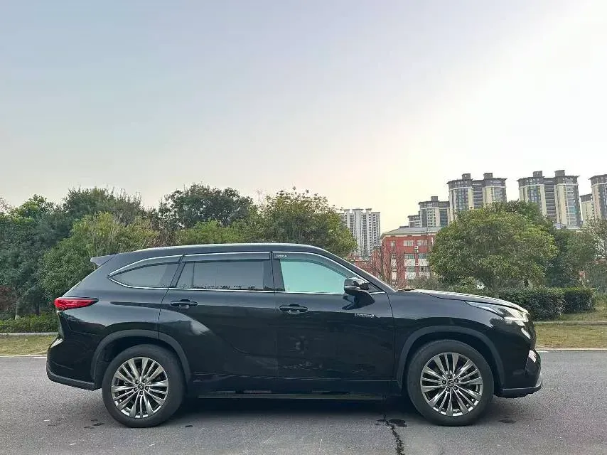2022 Toyota Highlander 2.5L 192HP L4 E-CVT Hybrid,autocango,china used car exporter,china ev exporter,chinese used car exporter,chinese used ev exporter
