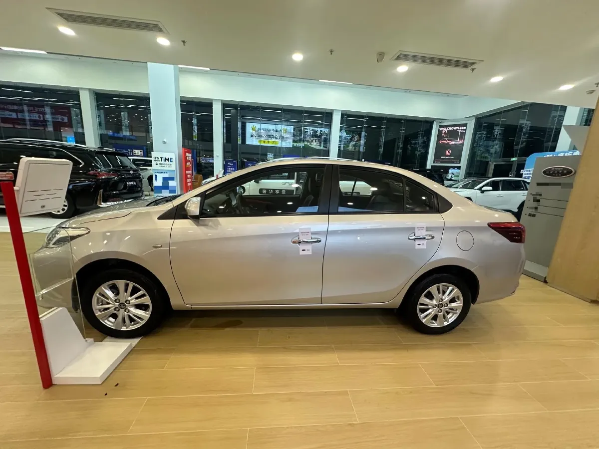 2022 Toyota Vios 1.5L 112HP L4 CVT,autocango,china used car exporter,china ev exporter,chinese used car exporter,chinese used ev exporter