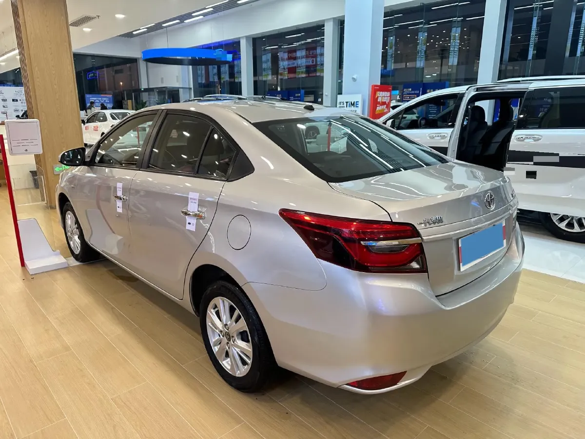 2022 Toyota Vios 1.5L 112HP L4 CVT,autocango,china used car exporter,china ev exporter,chinese used car exporter,chinese used ev exporter