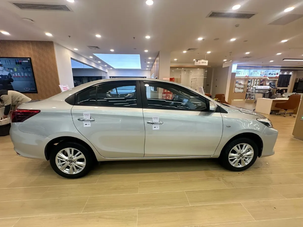 2022 Toyota Vios 1.5L 112HP L4 CVT,autocango,china used car exporter,china ev exporter,chinese used car exporter,chinese used ev exporter