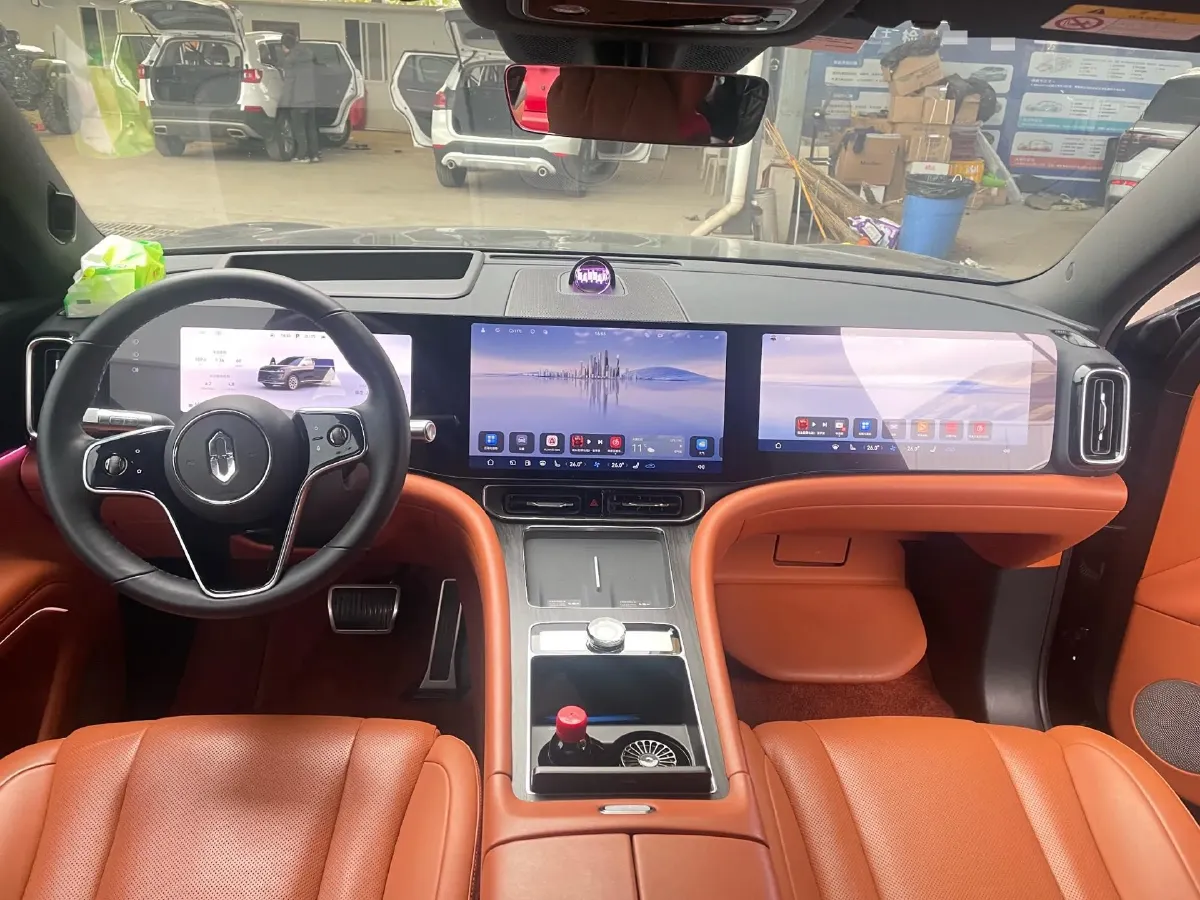 2024 AITO AITO M9 1.5T 152HP L4 REEV 42KWH,autocango,china used car exporter,china ev exporter,chinese used car exporter,chinese used ev exporter