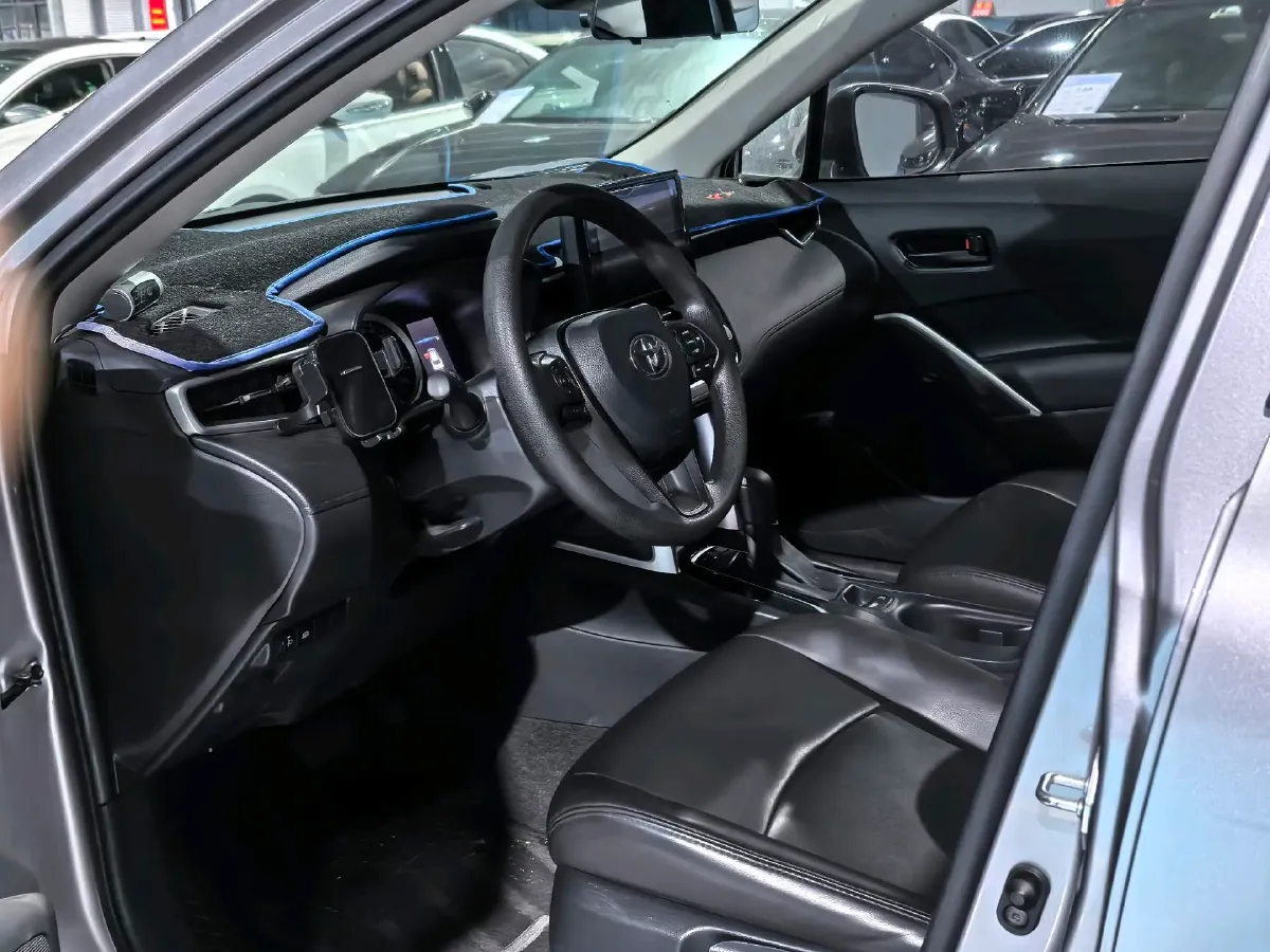 2022 Toyota Corolla Cross 2.0L 171HP L4 CVT,autocango,china used car exporter,china ev exporter,chinese used car exporter,chinese used ev exporter