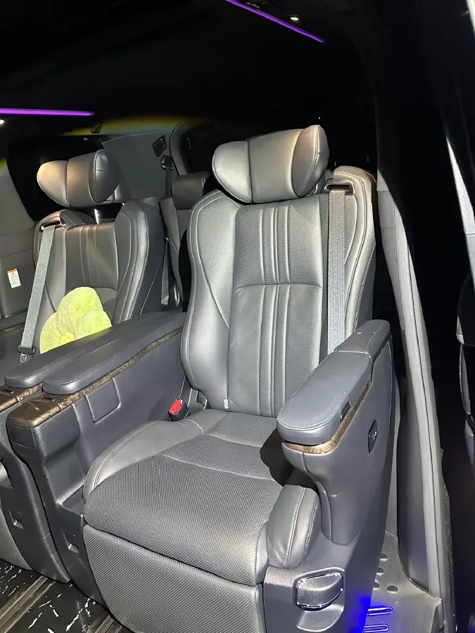 2020 Toyota Alphard 2.5L 117HP L4 E-CVT Hybrid,autocango,china used car exporter,china ev exporter,chinese used car exporter,chinese used ev exporter