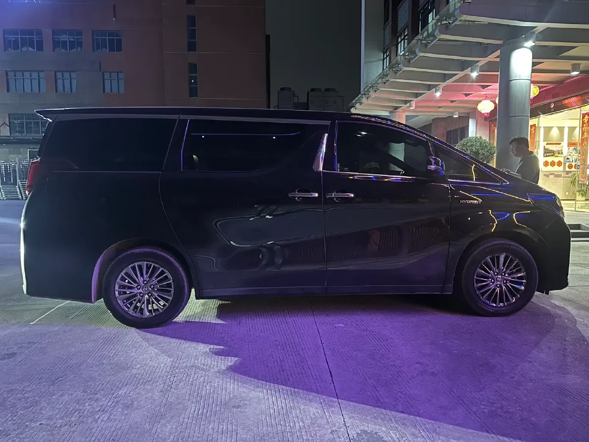 2020 Toyota Alphard 2.5L 117HP L4 E-CVT Hybrid,autocango,china used car exporter,china ev exporter,chinese used car exporter,chinese used ev exporter