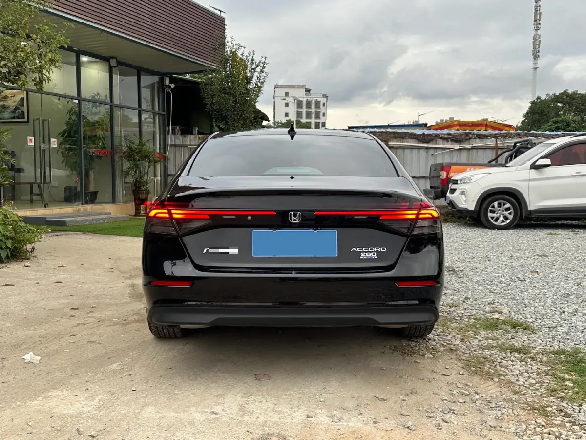 2023 Dongfeng PaLaSuo 2.0T 228HP L4 8AT,autocango,china used car exporter,china ev exporter,chinese used car exporter,chinese used ev exporter