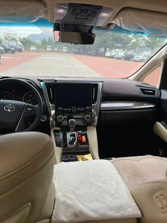 2023 Toyota Alphard 2.5L 117HP L4 E-CVT Hybrid,autocango,china used car exporter,china ev exporter,chinese used car exporter,chinese used ev exporter