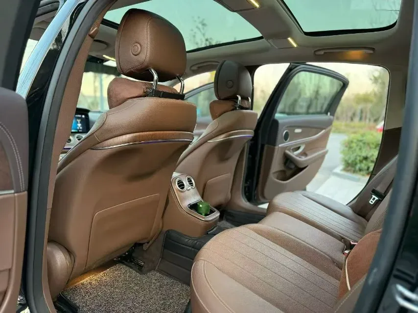 2023 Mercedes-Benz E Class 2.0T 258HP L4 9AT,autocango,china used car exporter,china ev exporter,chinese used car exporter,chinese used ev exporter