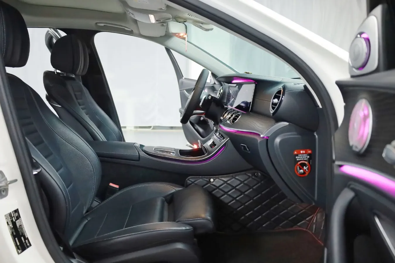 2020 Mercedes-Benz E Class 1.5T 184HP L4 9AT,autocango,china used car exporter,china ev exporter,chinese used car exporter,chinese used ev exporter