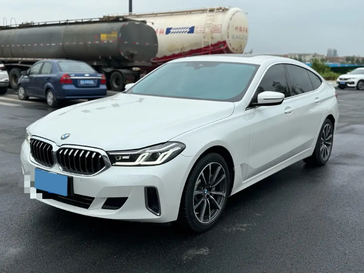 2021 BMW 6 Series GT 2.0T 258HP L4 8AT 2021 BMW 6 Series GT 2.0T 258HP L4 8AT