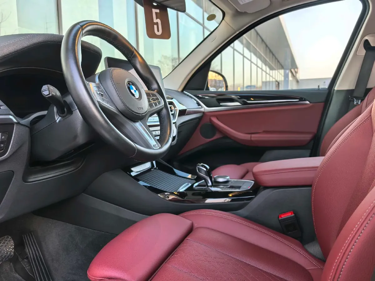 2022 BMW X3 2.0T 184HP L4 8AT,autocango,china used car exporter,china ev exporter,chinese used car exporter,chinese used ev exporter