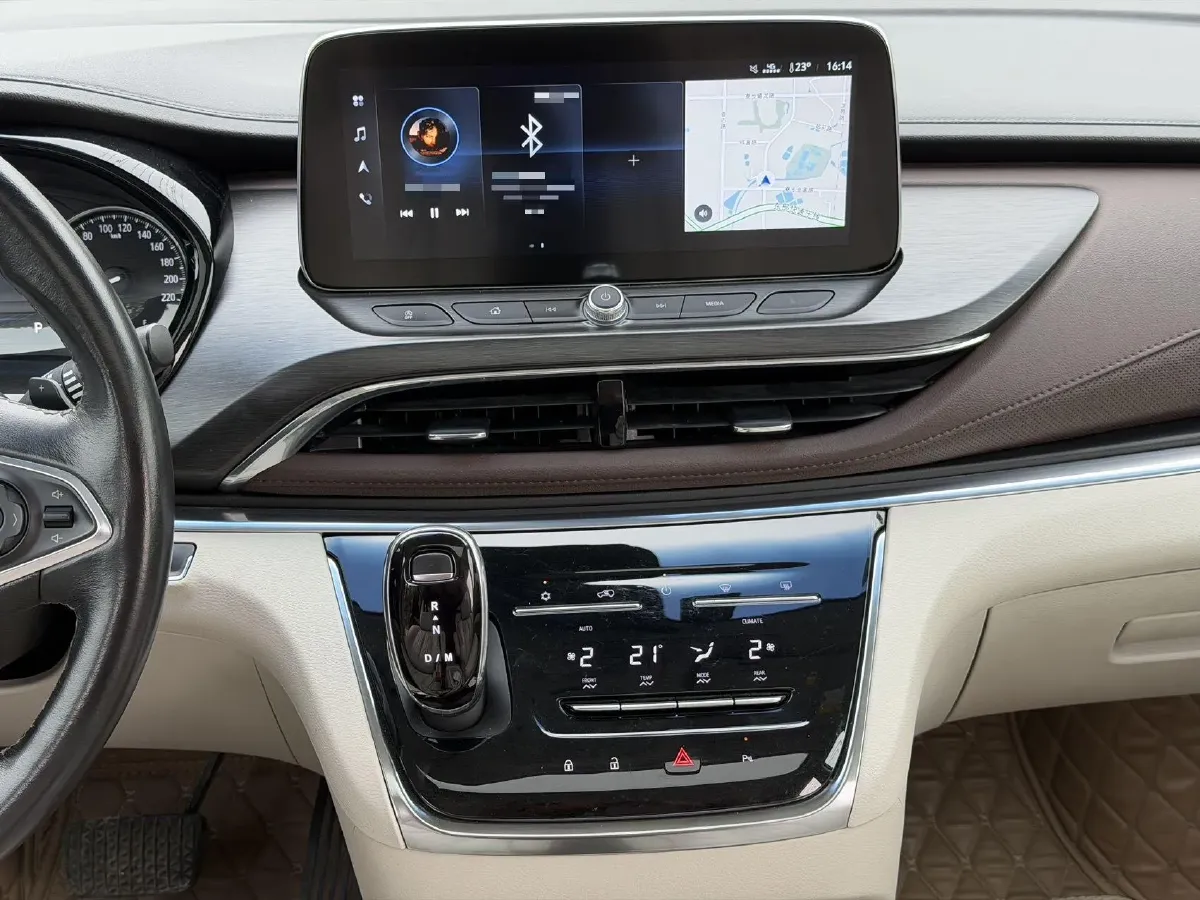 2021 Buick GL8 2.0T 237HP L4 9AT,autocango,china used car exporter,china ev exporter,chinese used car exporter,chinese used ev exporter