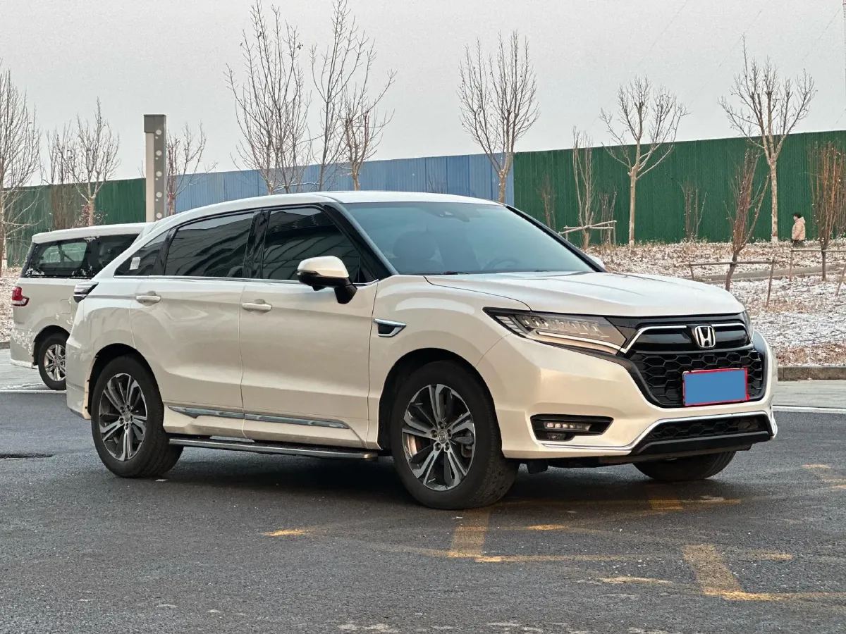 2020 Honda UR-V 1.5T 193HP L4 CVT,autocango,china used car exporter,china ev exporter,chinese used car exporter,chinese used ev exporter