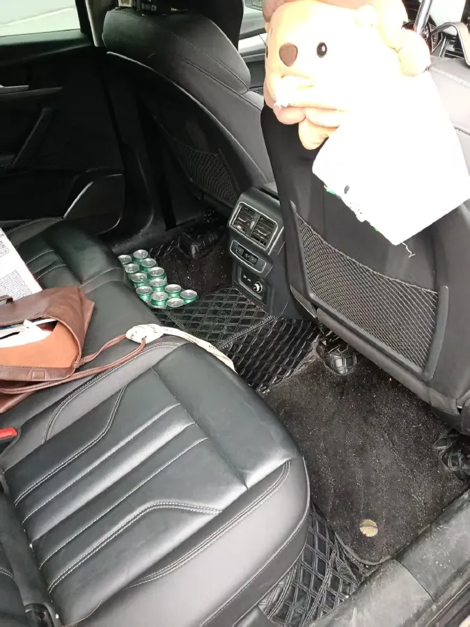 2022 Audi Q5L 2.0T 190HP L4 7DCT,autocango,china used car exporter,china ev exporter,chinese used car exporter,chinese used ev exporter