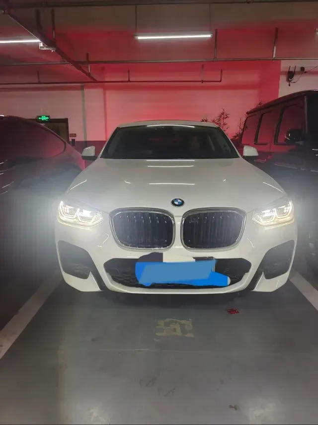 2021 BMW X4 2.0T 184HP L4 8AT,autocango,china used car exporter,china ev exporter,chinese used car exporter,chinese used ev exporter