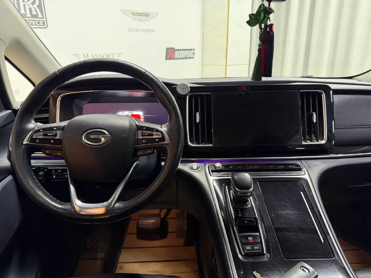 2021 GAC Trumpchi M8 2.0T 252HP L4 8AT,autocango,china used car exporter,china ev exporter,chinese used car exporter,chinese used ev exporter