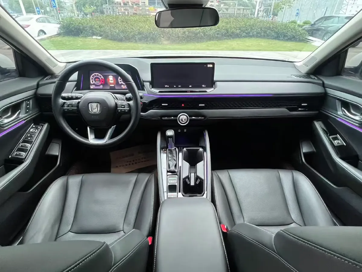 2023 Honda Accord 1.5T 192HP L4 CVT,autocango,china used car exporter,china ev exporter,chinese used car exporter,chinese used ev exporter