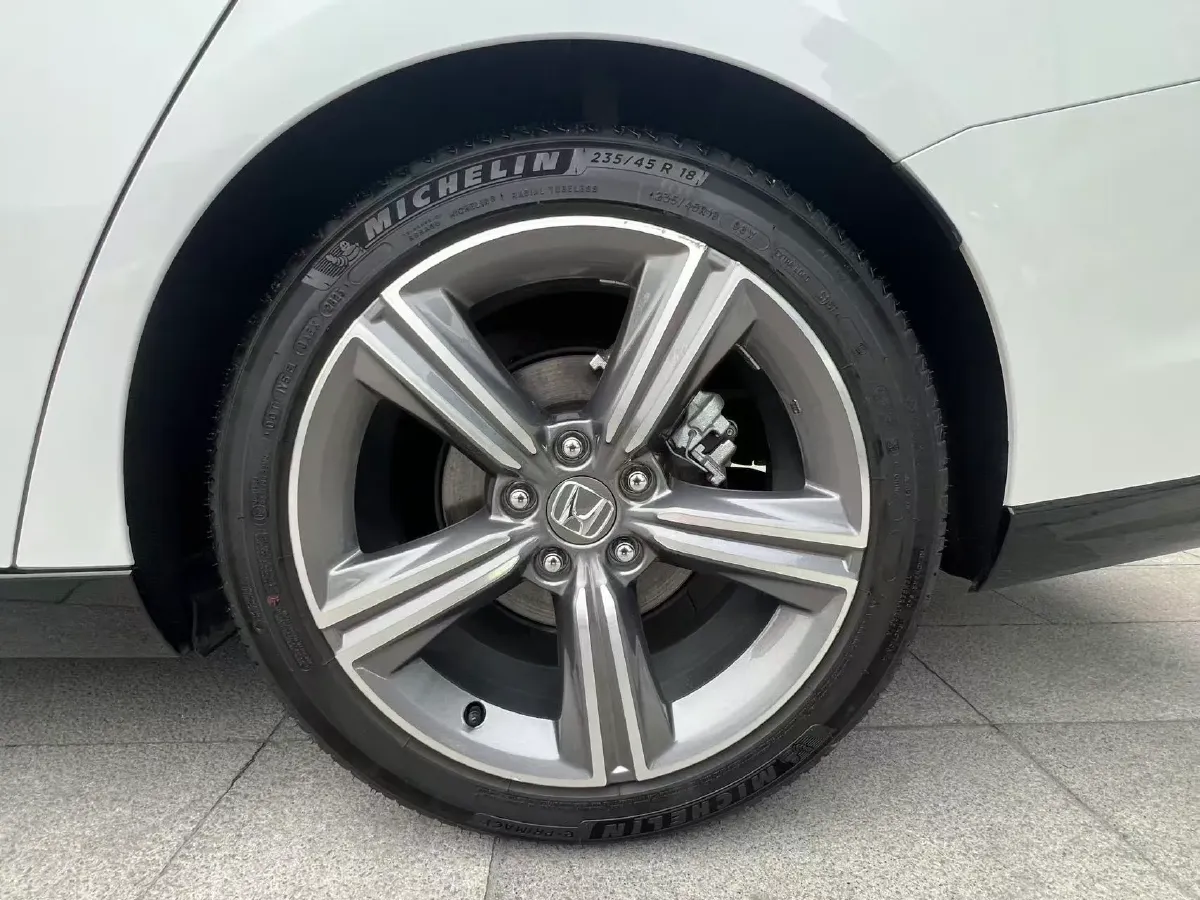 2023 Honda Accord 1.5T 192HP L4 CVT,autocango,china used car exporter,china ev exporter,chinese used car exporter,chinese used ev exporter