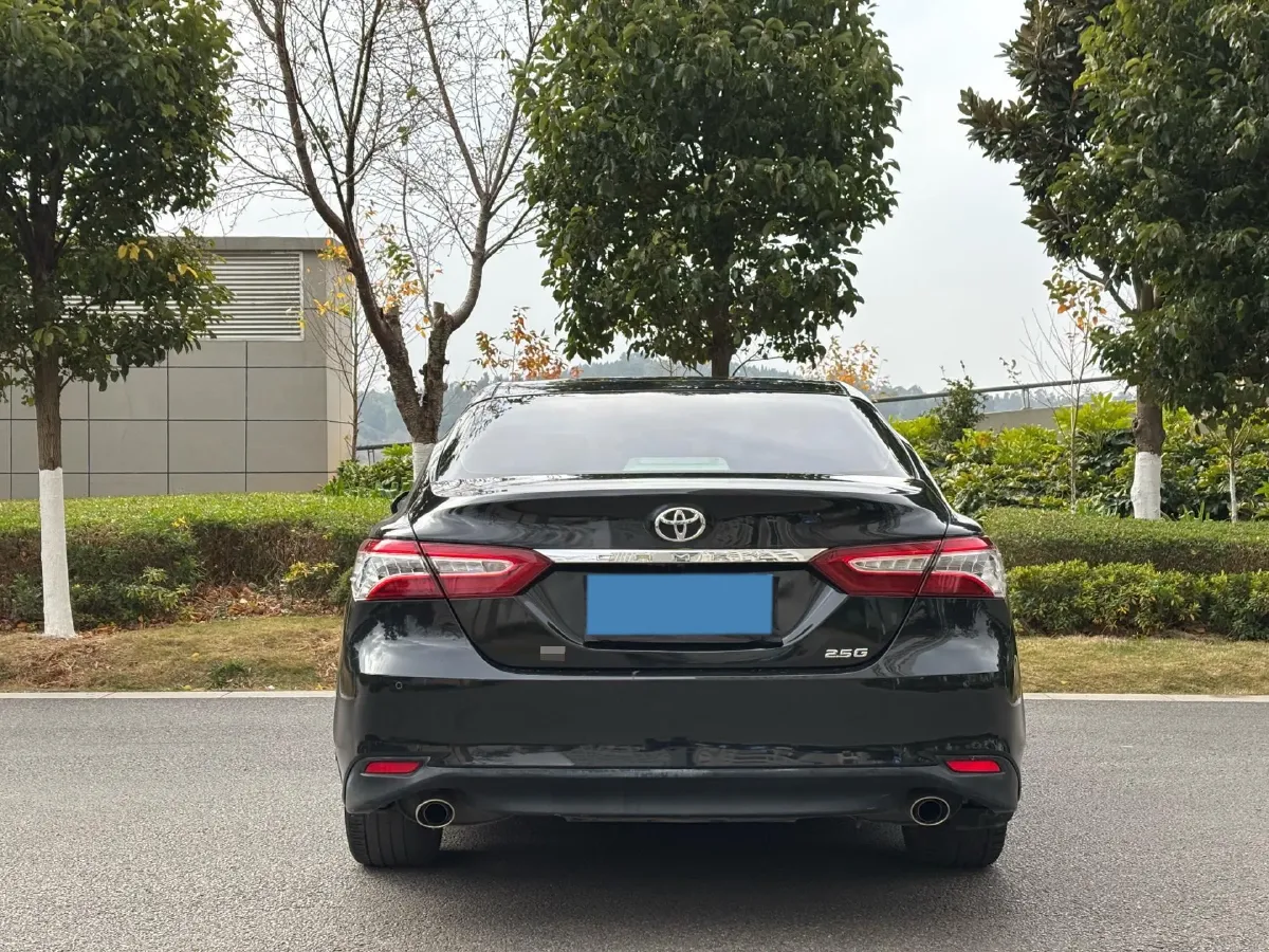2019 Toyota Camry 2.5L 209HP L4 8AT,autocango,china used car exporter,china ev exporter,chinese used car exporter,chinese used ev exporter