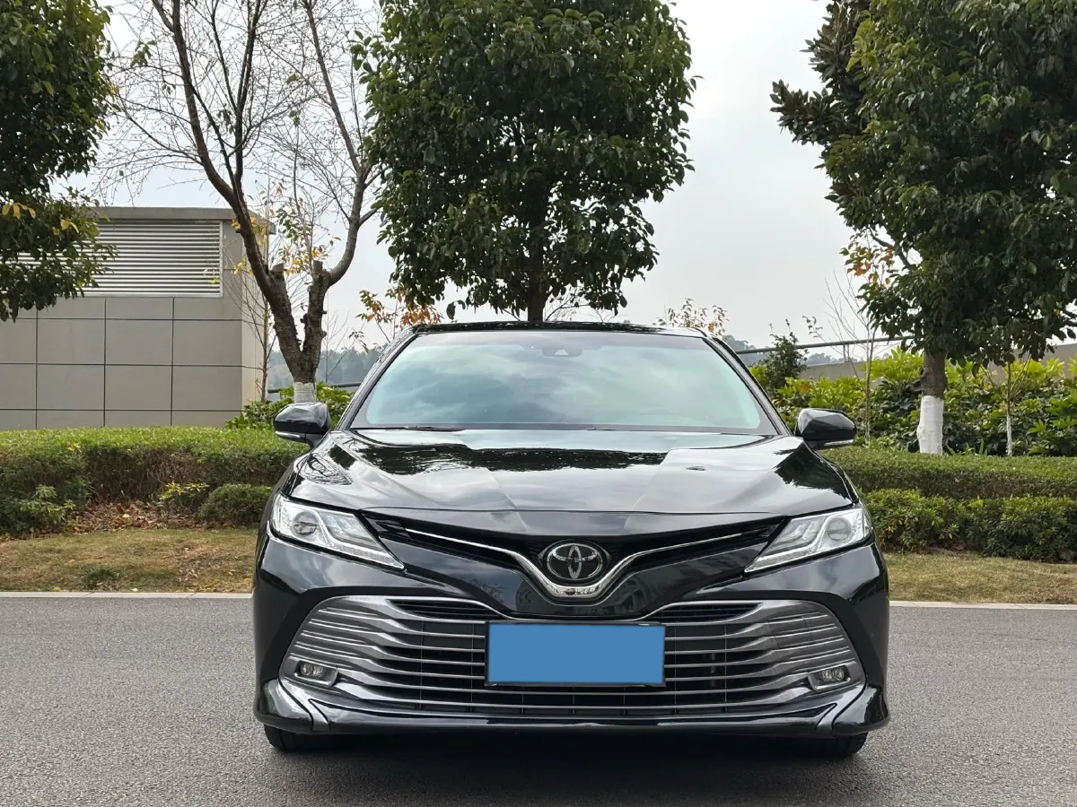 2019 Toyota Camry 2.5L 209HP L4 8AT,autocango,china used car exporter,china ev exporter,chinese used car exporter,chinese used ev exporter