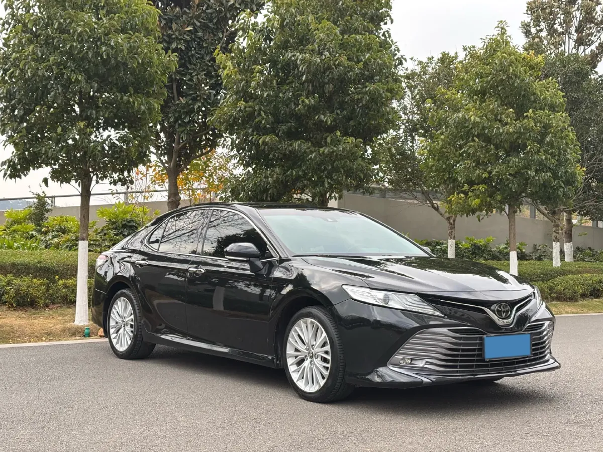 2019 Toyota Camry 2.5L 209HP L4 8AT,autocango,china used car exporter,china ev exporter,chinese used car exporter,chinese used ev exporter