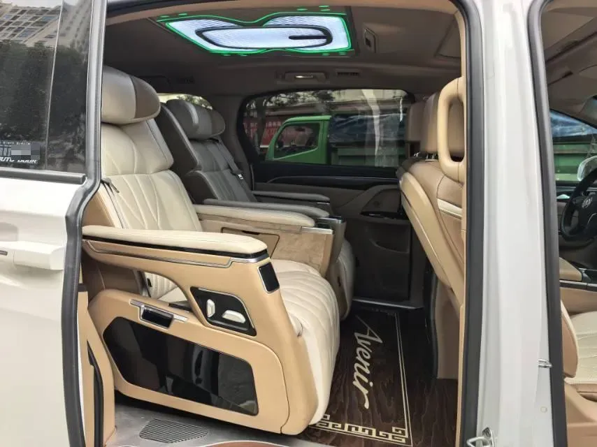 2021 Buick GL8 2.0T 237HP L4 9AT,autocango,china used car exporter,china ev exporter,chinese used car exporter,chinese used ev exporter