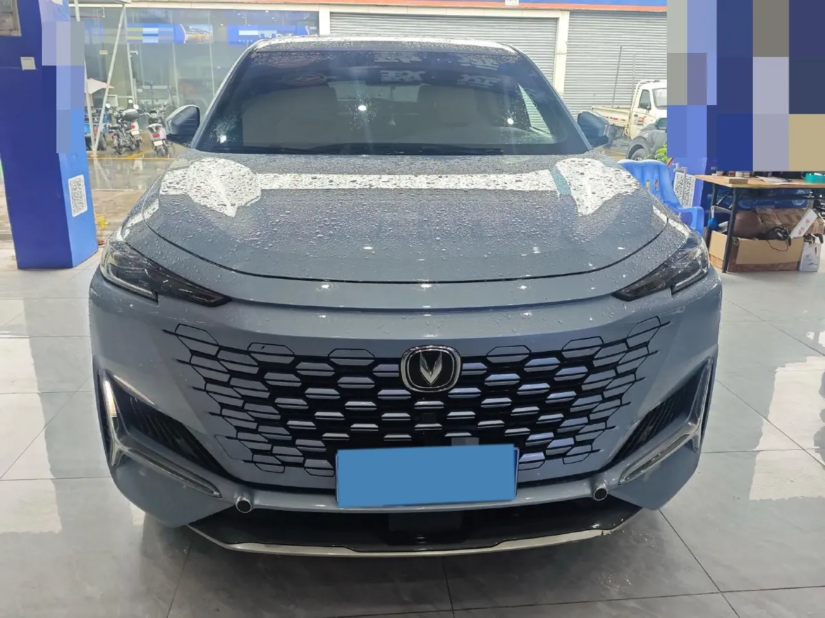 2021 ChangAn UNI-K 2.0T 233HP L4 8AT,autocango,china used car exporter,china ev exporter,chinese used car exporter,chinese used ev exporter