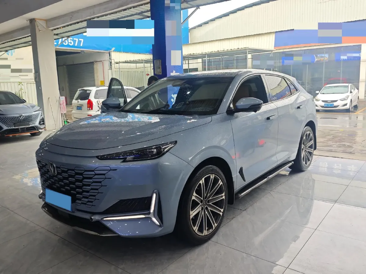 2021 ChangAn UNI-K 2.0T 233HP L4 8AT,autocango,china used car exporter,china ev exporter,chinese used car exporter,chinese used ev exporter
