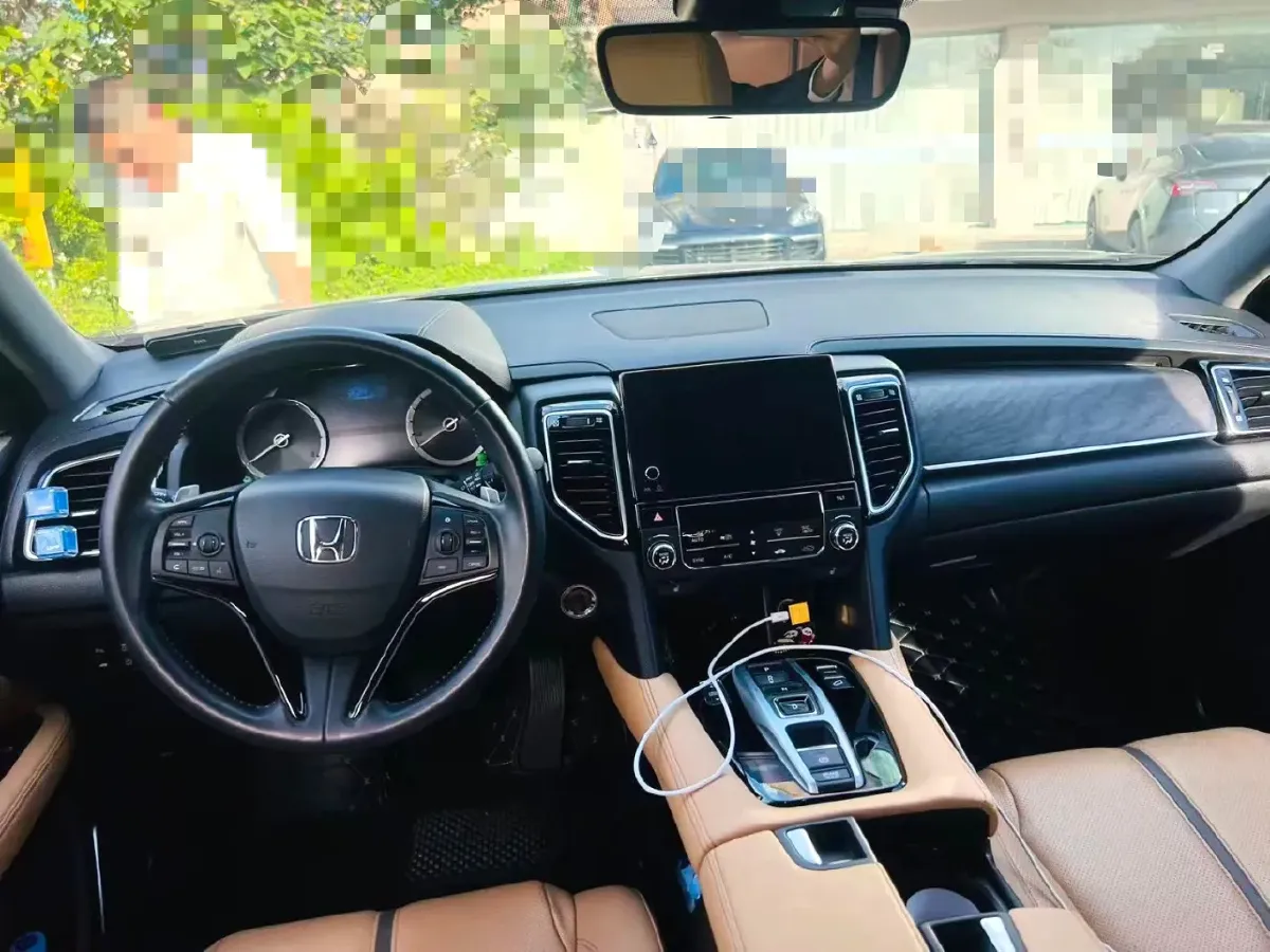 2020 Honda UR-V 2.0T 272HP L4 9AT,autocango,china used car exporter,china ev exporter,chinese used car exporter,chinese used ev exporter