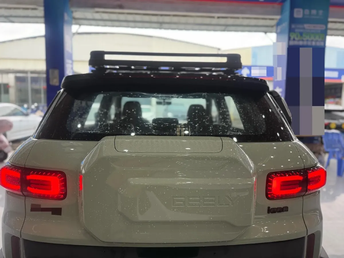 2025 Geely Cowboy 1.5T 181HP L4 7DCT,autocango,china used car exporter,china ev exporter,chinese used car exporter,chinese used ev exporter