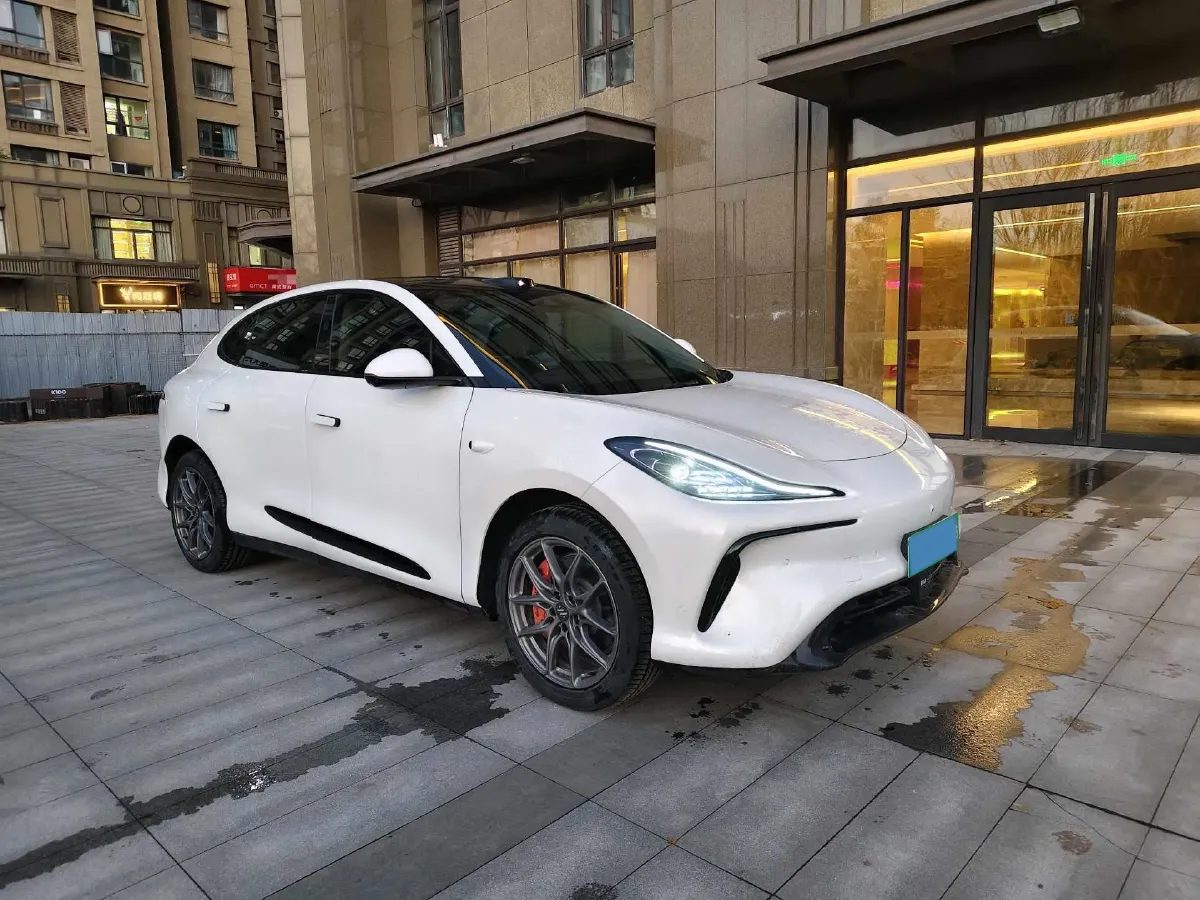 2023 IM LS6 BEV 71KWH,autocango,china used car exporter,china ev exporter,chinese used car exporter,chinese used ev exporter