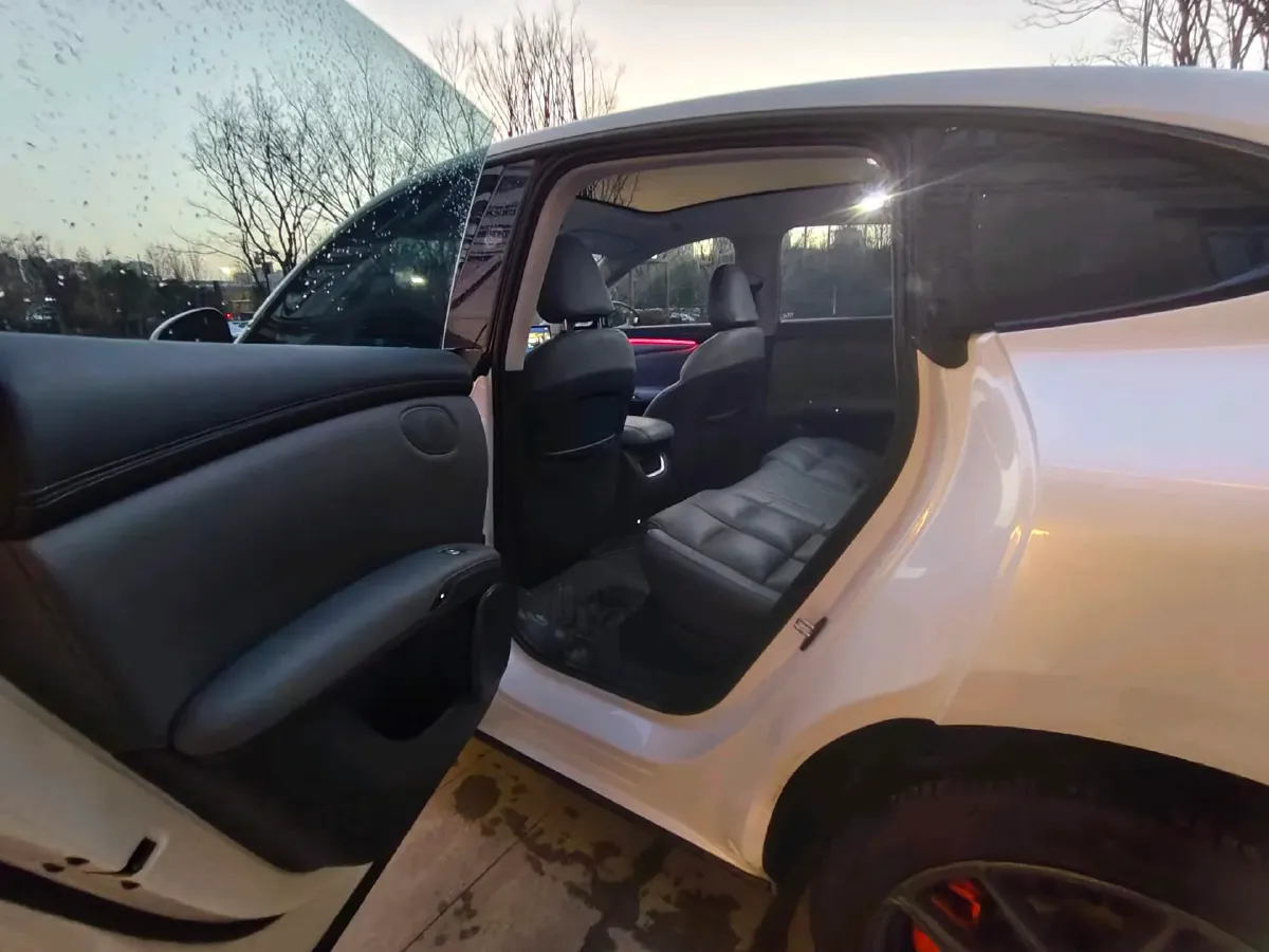 2023 IM LS6 BEV 71KWH,autocango,china used car exporter,china ev exporter,chinese used car exporter,chinese used ev exporter