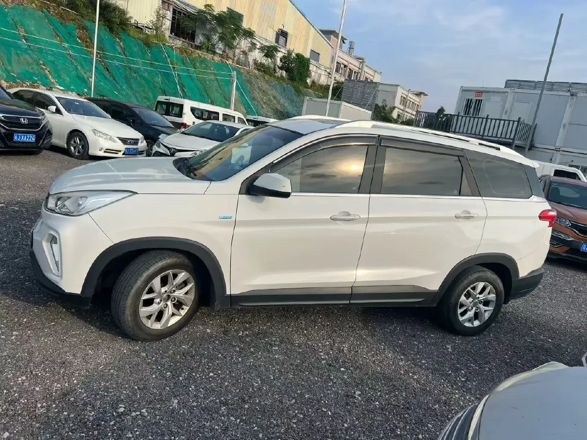 2018 WuLing HongGuang S3 1.5T 150HP L4 6MT,autocango,china used car exporter,china ev exporter,chinese used car exporter,chinese used ev exporter