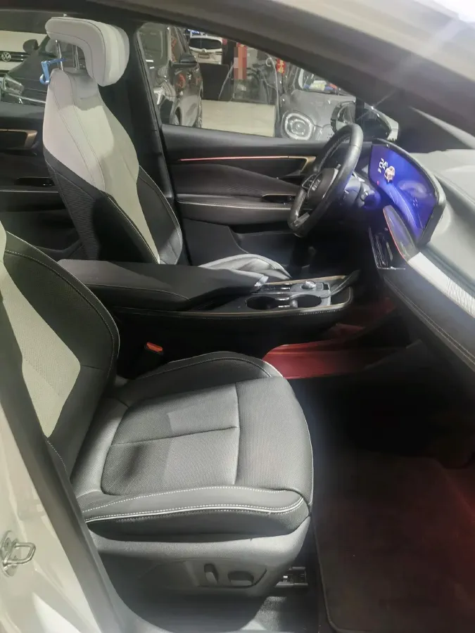 2023 Aiways U6 BEV 63KWH,autocango,china used car exporter,china ev exporter,chinese used car exporter,chinese used ev exporter