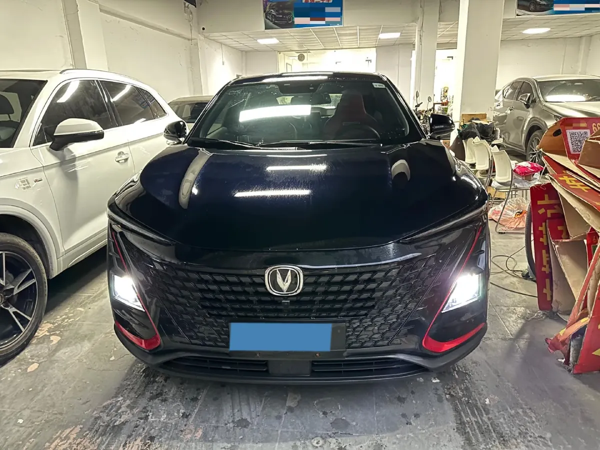 2022 ChangAn UNI-T 1.5T 188HP L4 7DCT,autocango,china used car exporter,china ev exporter,chinese used car exporter,chinese used ev exporter