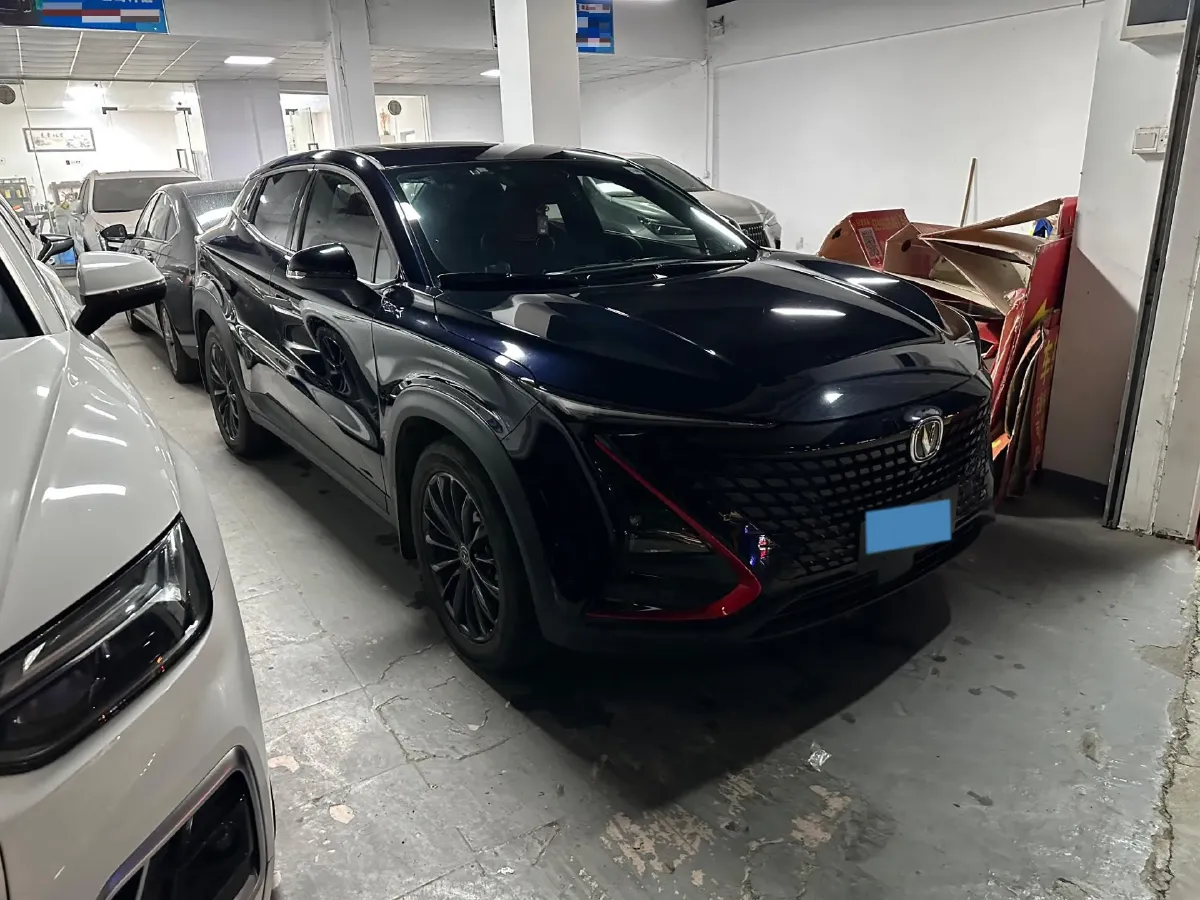 2022 ChangAn UNI-T 1.5T 188HP L4 7DCT,autocango,china used car exporter,china ev exporter,chinese used car exporter,chinese used ev exporter