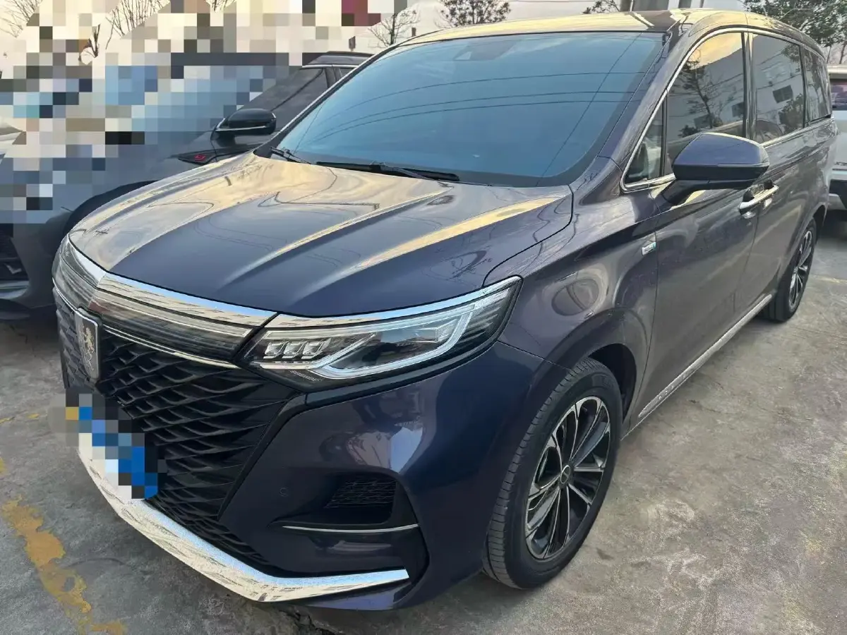 2022 Roewe iMAX8 2.0T 234HP L4 8AT