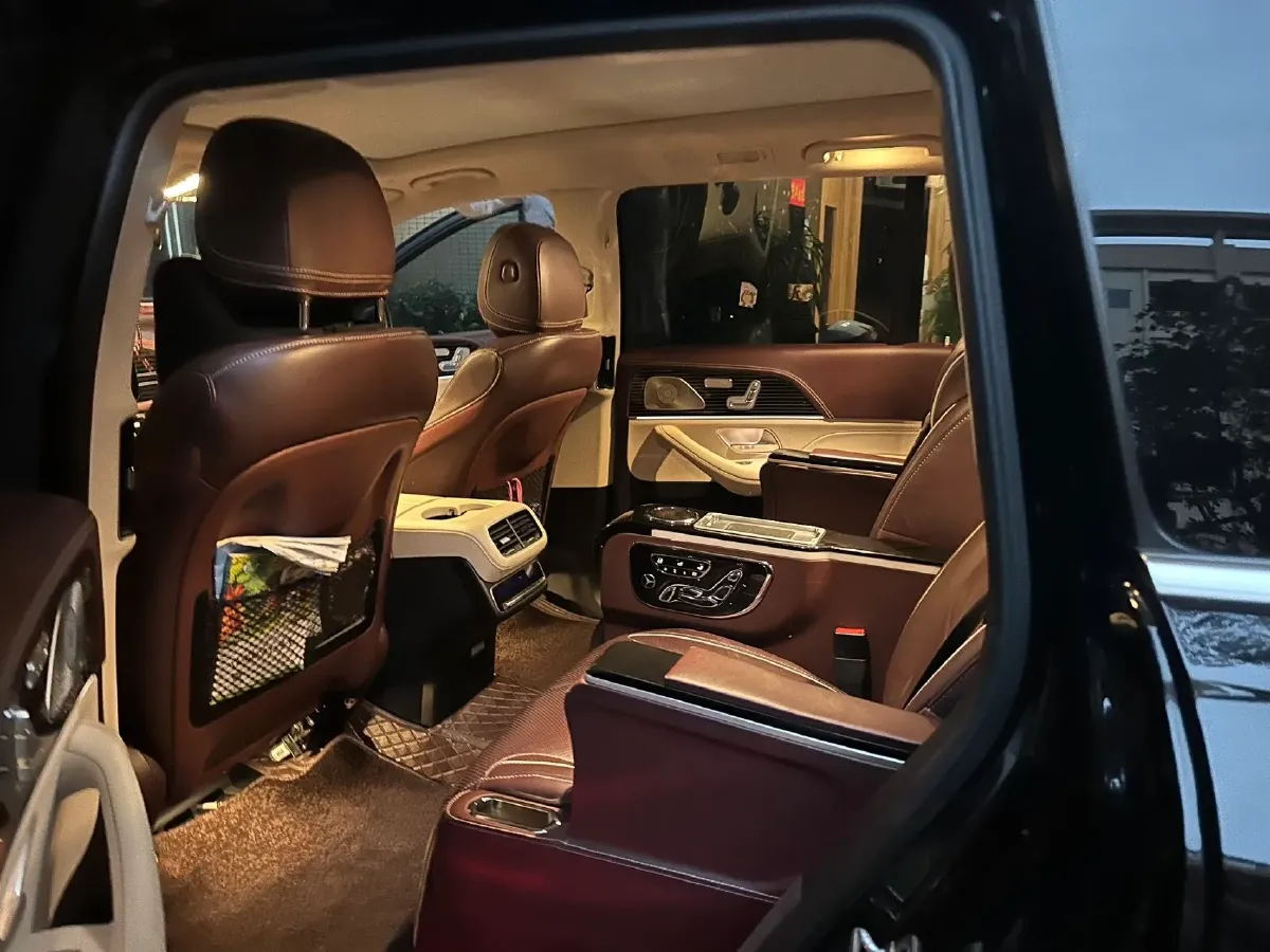 2020 BMW X7 3.0T 340HP L6 8AT,autocango,china used car exporter,china ev exporter,chinese used car exporter,chinese used ev exporter