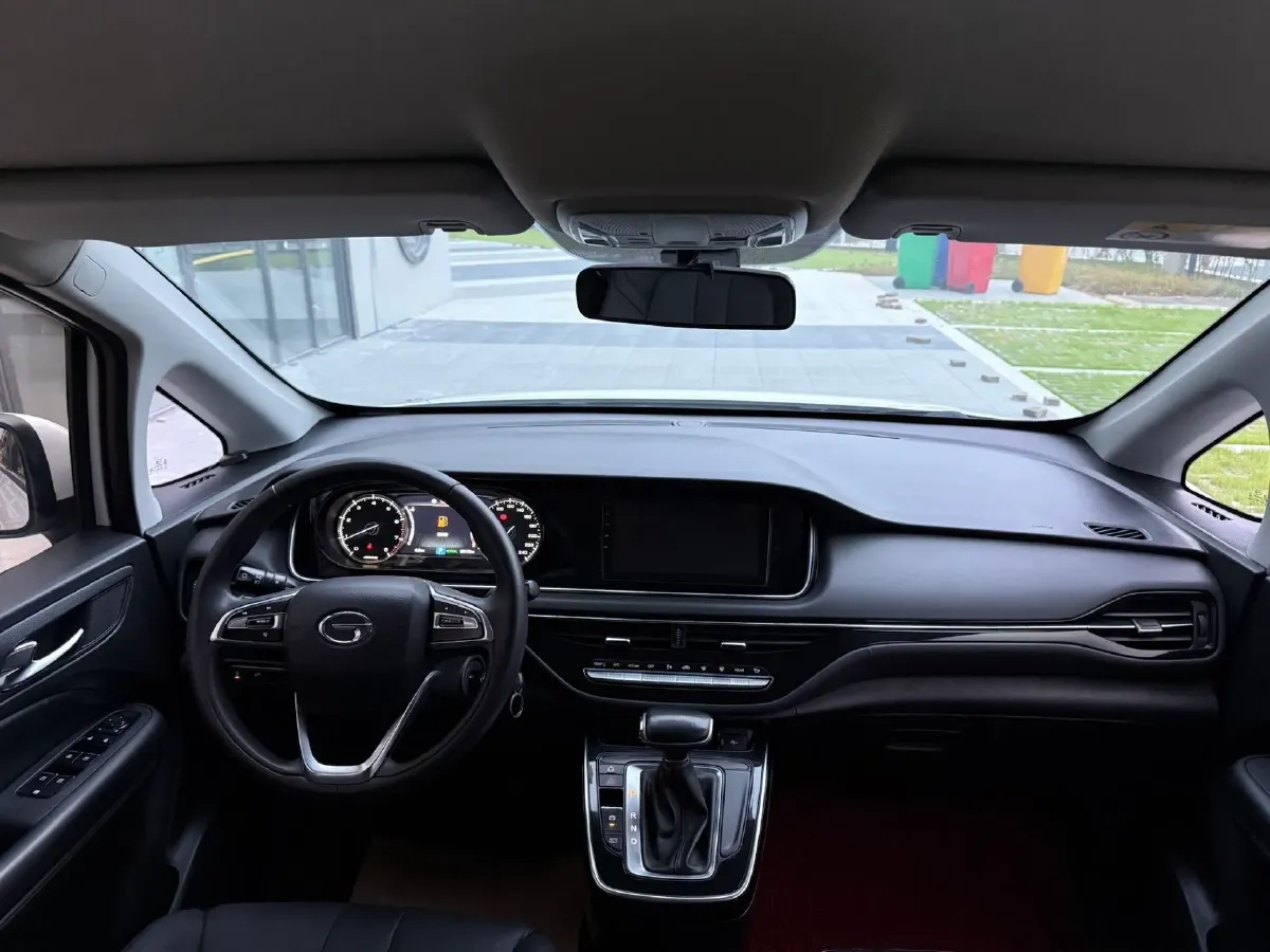 2021 GAC Trumpchi M6 1.5T 169HP L4 7DCT,autocango,china used car exporter,china ev exporter,chinese used car exporter,chinese used ev exporter