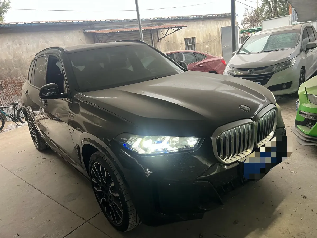 2023 BMW X5 3.0T 381HP L6 8AT,autocango,china used car exporter,china ev exporter,chinese used car exporter,chinese used ev exporter