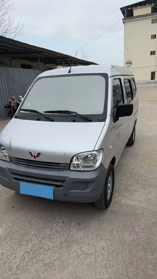 2023 WuLing ZhiGuang 1.5L 102HP L4 5MT,autocango,china used car exporter,china ev exporter,chinese used car exporter,chinese used ev exporter