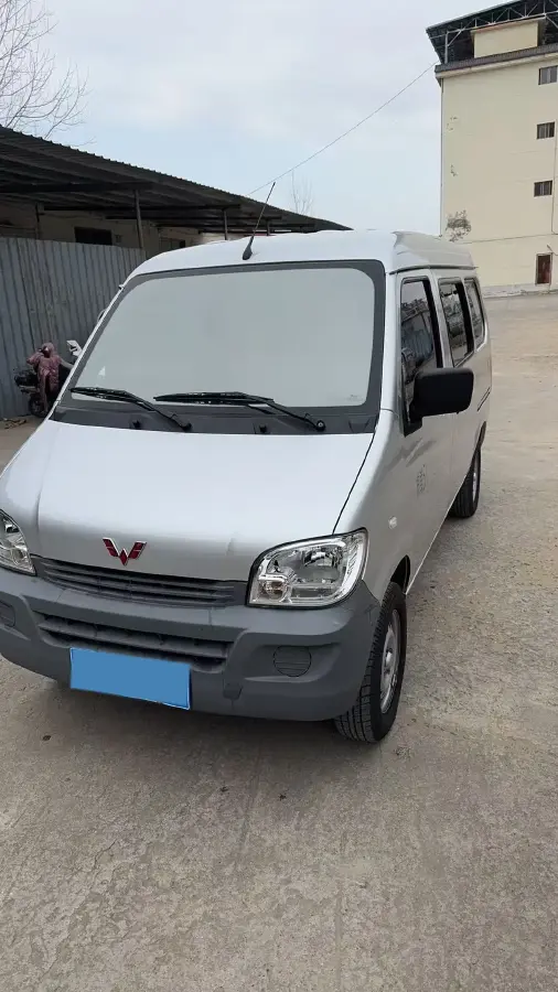 2023 WuLing ZhiGuang 1.5L 102HP L4 5MT
